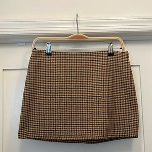 Brandy Melville Houndstooth Mini Skirt